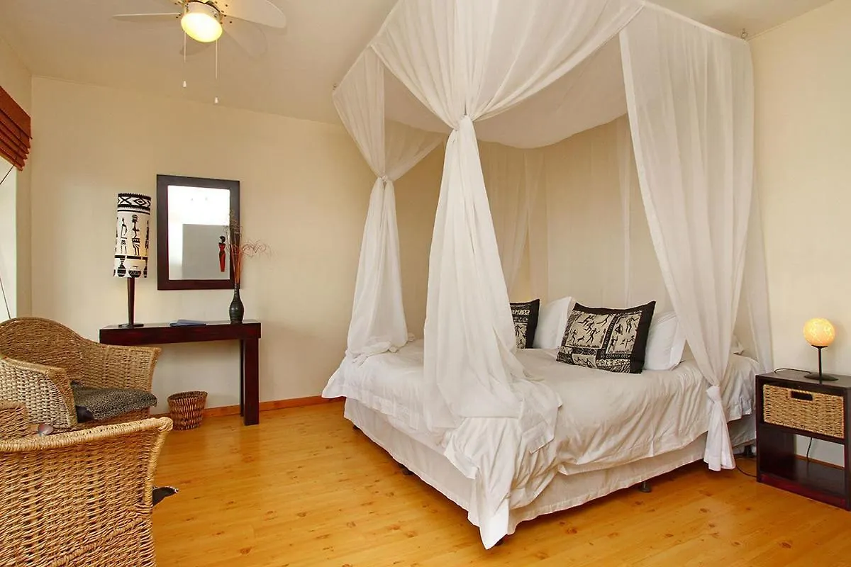 Cape Paradise Lodge And Apartments Guest house Cape Town