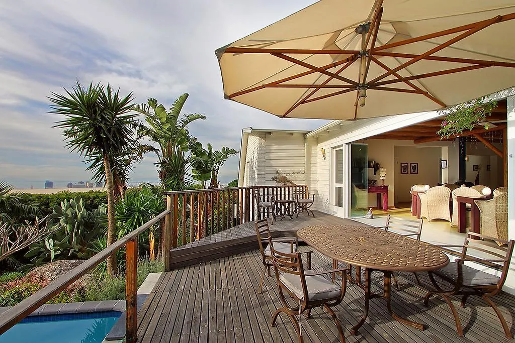 Cape Paradise Lodge And Apartments Guest house Cape Town
